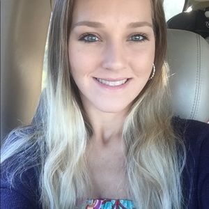 Meet your Posher, Rebekah